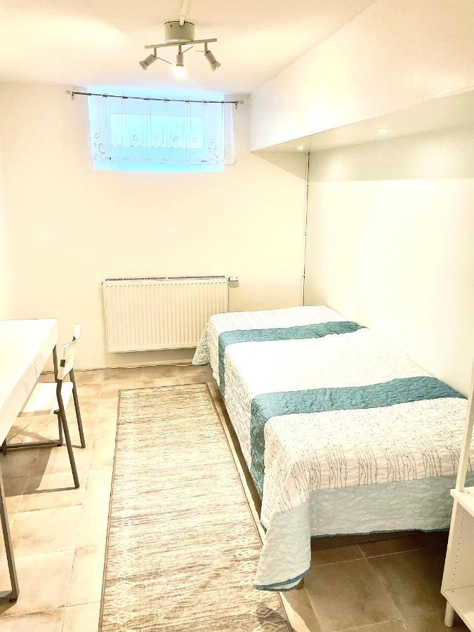 3 Rooms With Private Kitchen & Private Bathroom 5B Gävle Kültér fotó