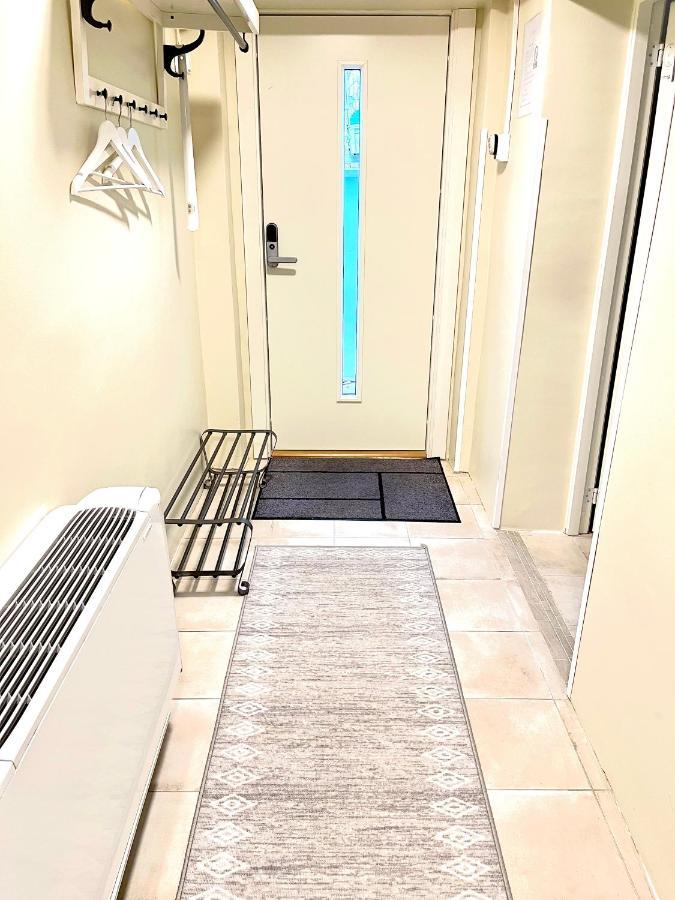 3 Rooms With Private Kitchen & Private Bathroom 5B Gävle Kültér fotó